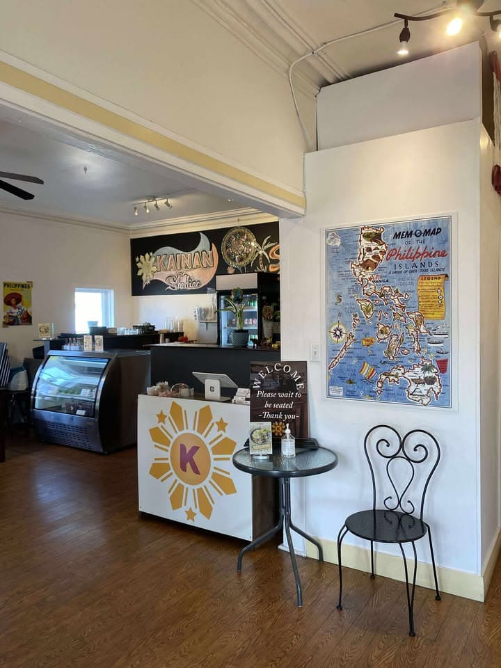 Inside restaurant view 4
